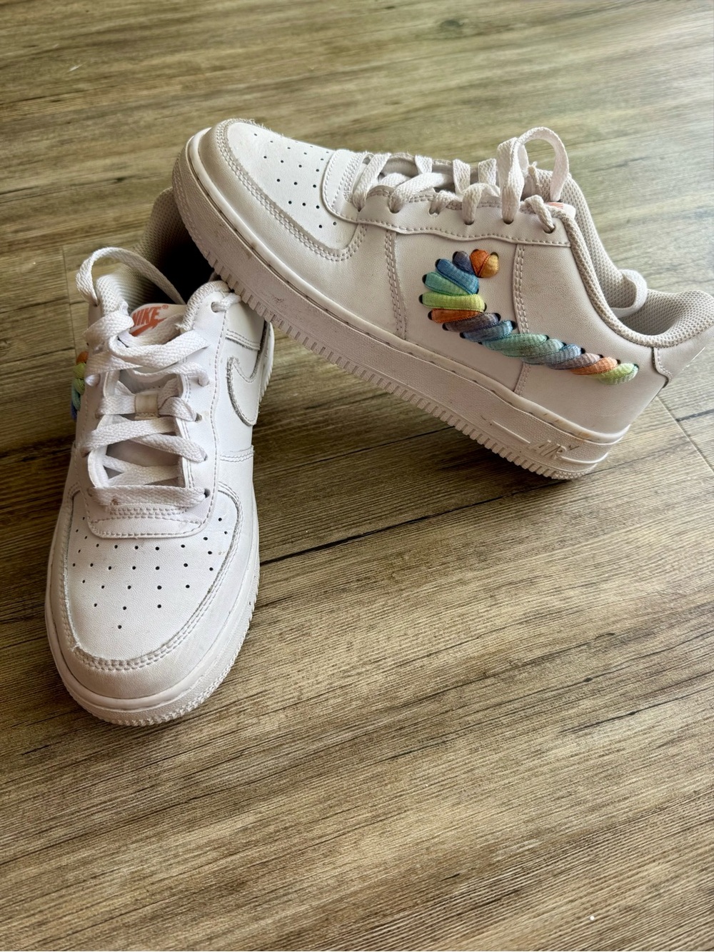 Nike Kids Air Force 1 Leather Low-Top Sneakers